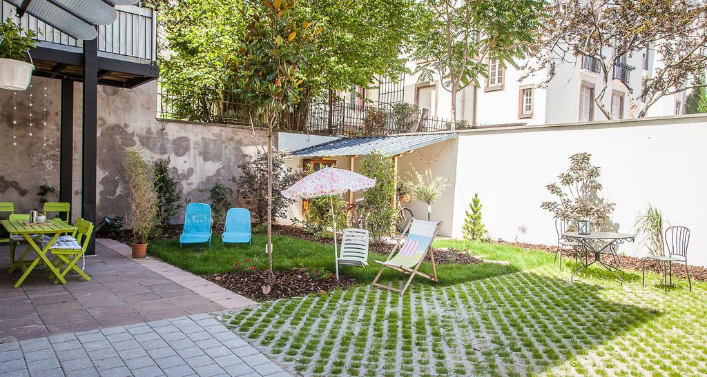 Villa Schiller, 2 studios côté jardin - quartier Orangerie Strasbourg Chambre photo